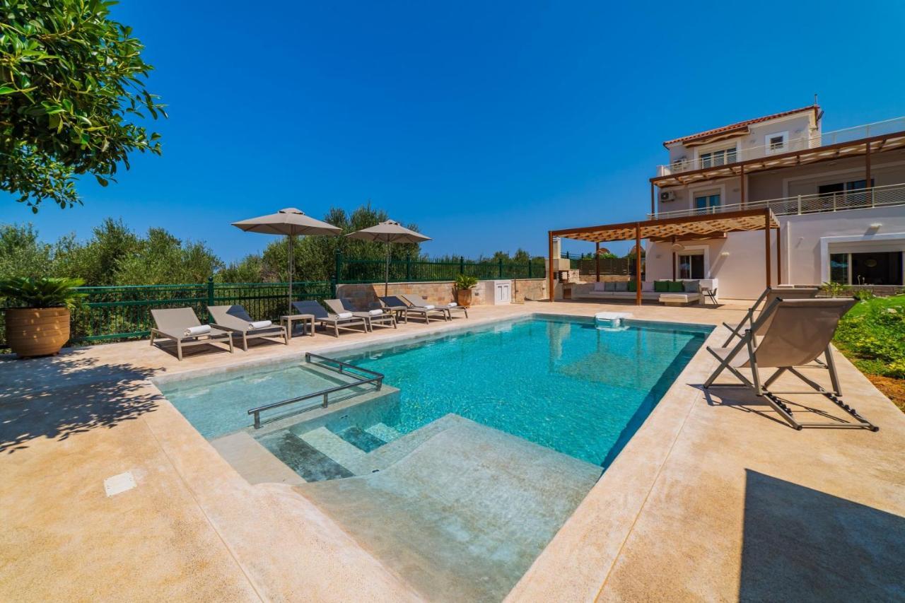 Estella Villa With Pool, Children Area, Bbq & Magnificent Views! Asterion Bagian luar foto