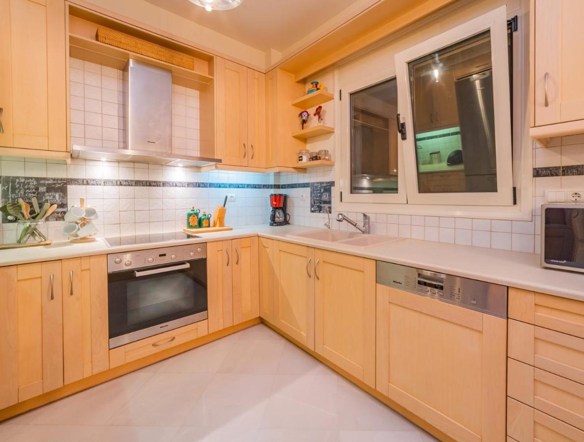 Estella Villa With Pool, Children Area, Bbq & Magnificent Views! Asterion Bagian luar foto